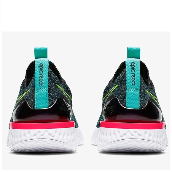 Nike Epic Phantom React running shoes - Picture 3 of 5